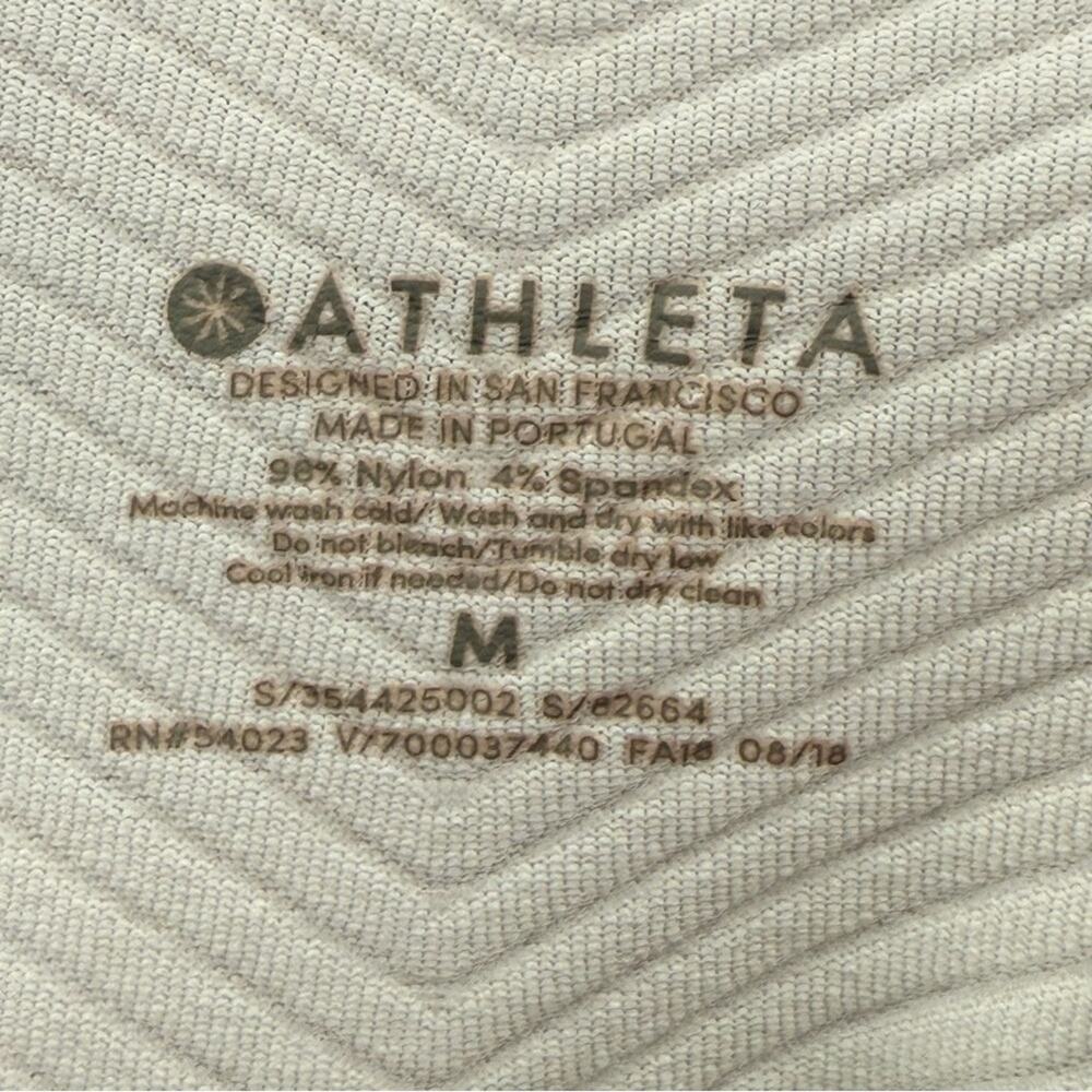 Athleta Flurry Ribbed Base Layer Mock Neck Tank Top Textured White Size Medium - Picture 5 of 5